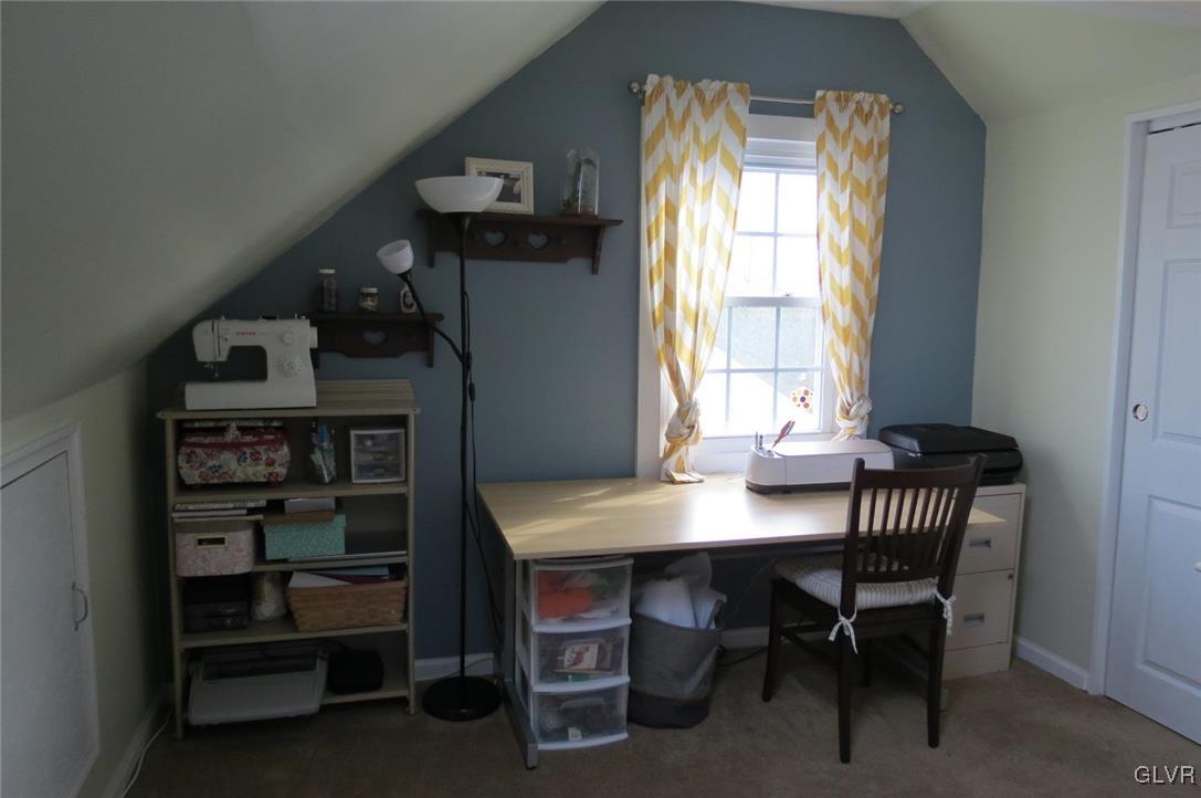 414 Maple Road Hellertown, PA 18055 - Photo 27 of 36 Gallery Image 27