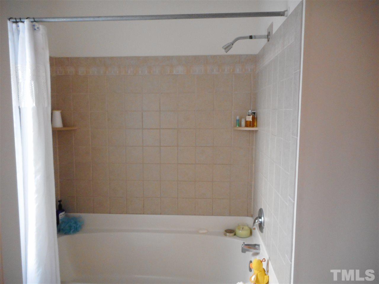 831 Dogeye Road Benson, NC 27504 - Photo 16 of 22 Gallery Image 16
