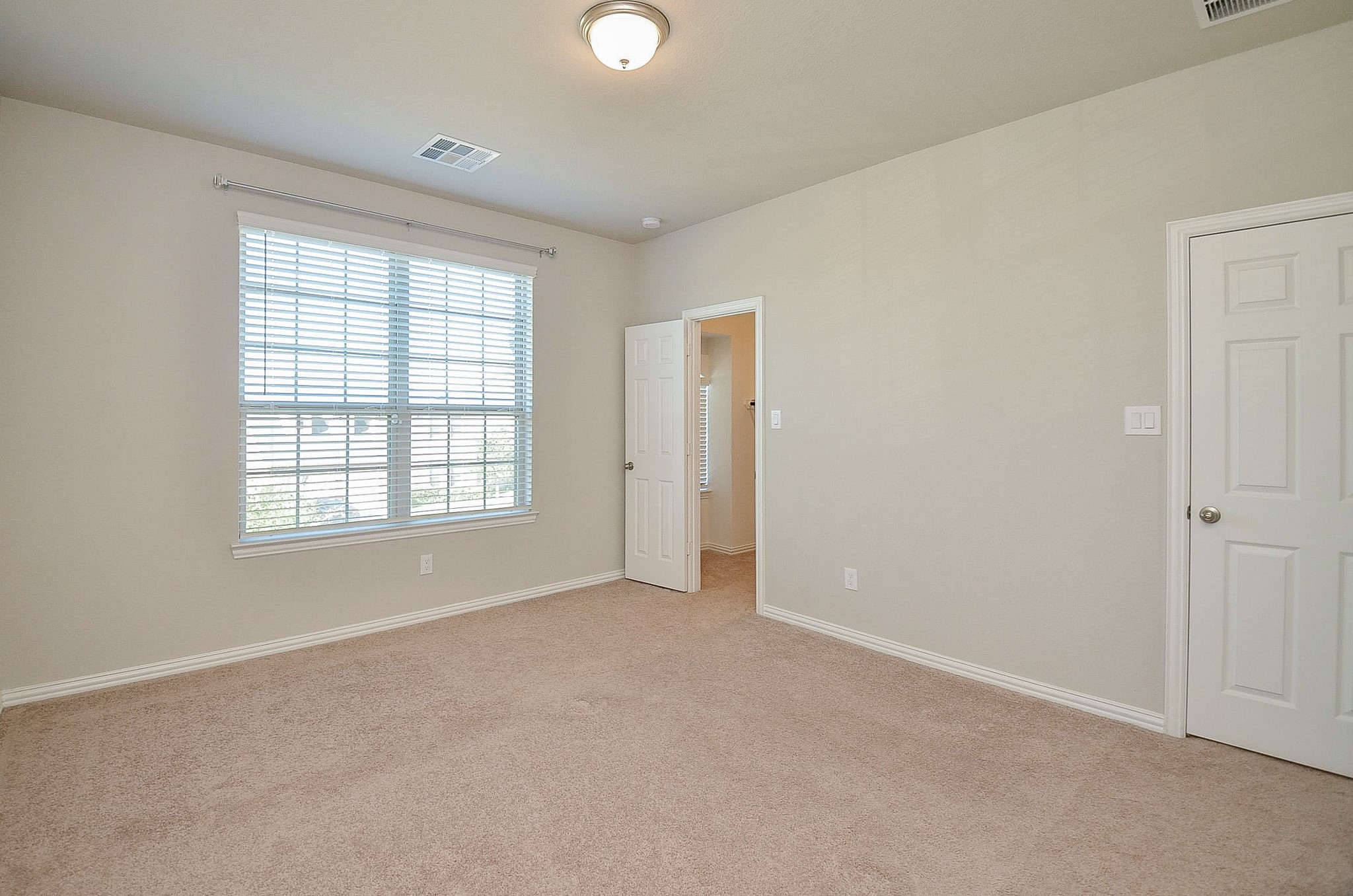 338 Summer Landing Court Rosenberg, TX 77469 - Photo 44 of 50 Upstairs3rd Bedroom