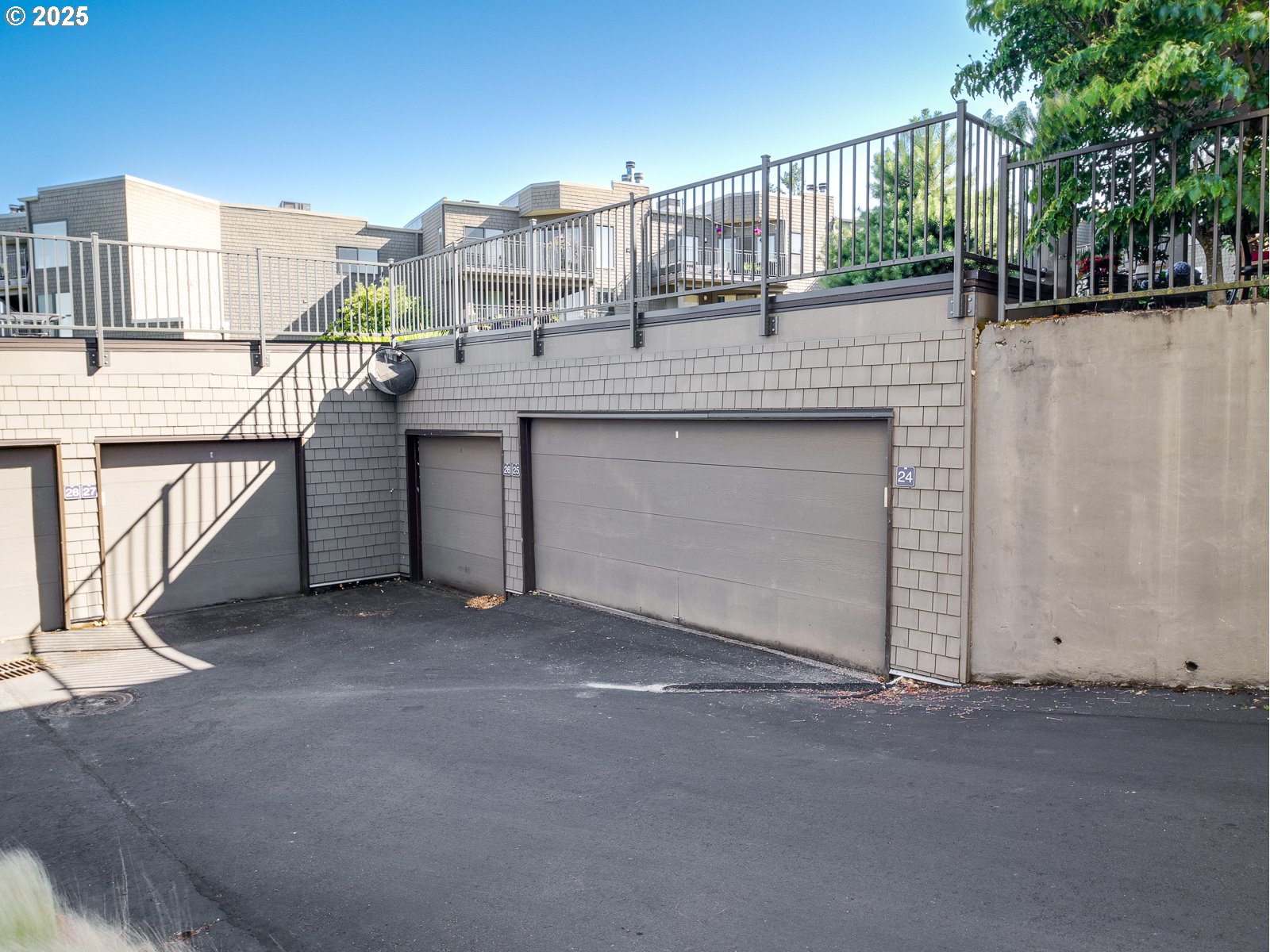 5624 South Riverside Drive, Unit 9 Portland, OR 97239 - Photo 38 of 39 View