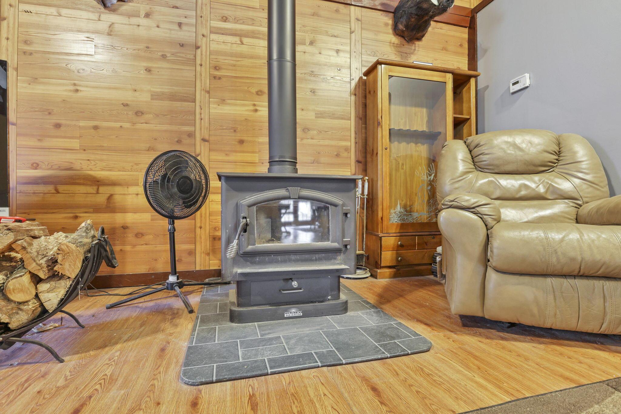 9814 Wesley Chapel Road Mount Perry, OH 43760 - Photo 23 of 56 Great Room