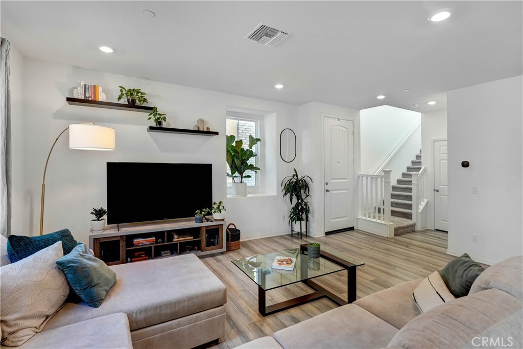 1635 Crepe Myrtle Place Upland, CA 91784 - Photo 1 of 25