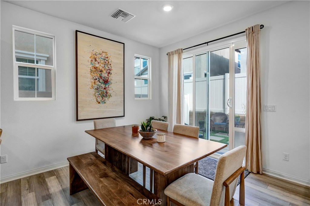 1635 Crepe Myrtle Place Upland, CA 91784 - Photo 11 of 25