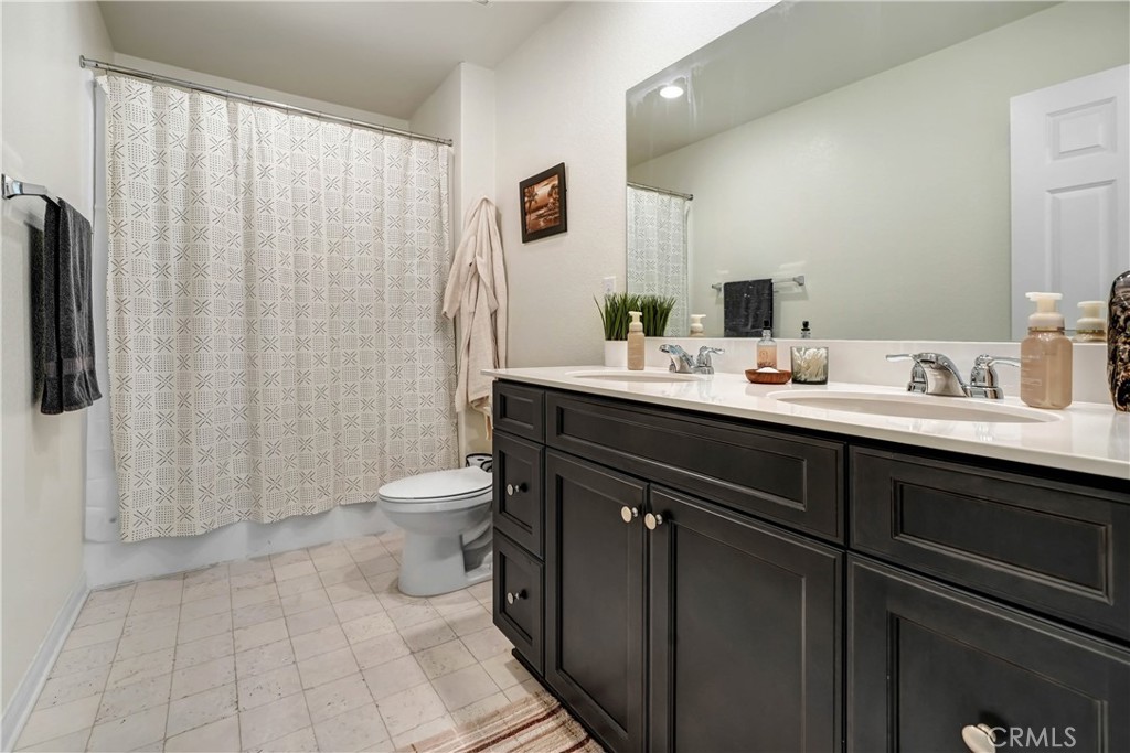 1635 Crepe Myrtle Place Upland, CA 91784 - Photo 20 of 25 Hallway bathroom upstairs