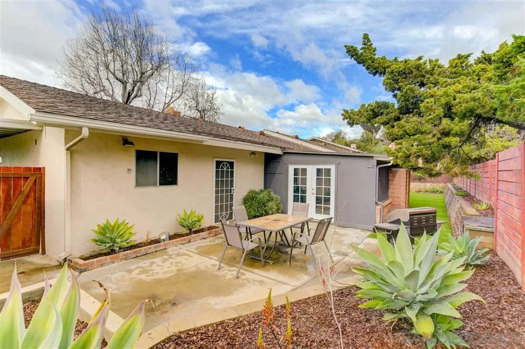 1985 La Cresta Road El Cajon, CA 92021 - Photo 21 of 25 a view of a chair and table in the patio