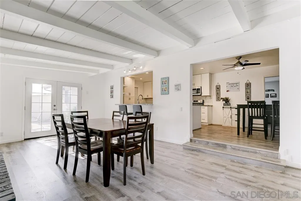 1985 La Cresta Road El Cajon, CA 92021 - Photo 4 of 25 a view of a dining room with furniture