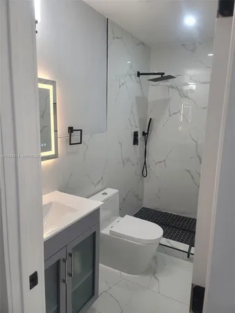 $577,000 | 266 Northeast 162nd Street, Miami, FL 33162