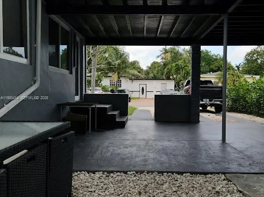 $577,000 | 266 Northeast 162nd Street, Miami, FL 33162