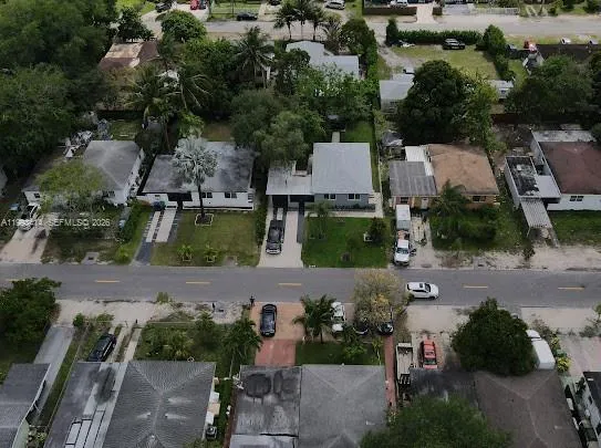 $577,000 | 266 Northeast 162nd Street, Miami, FL 33162