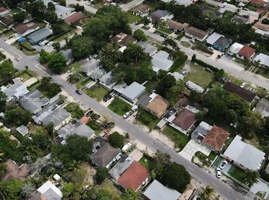 $577,000 | 266 Northeast 162nd Street, Miami, FL 33162