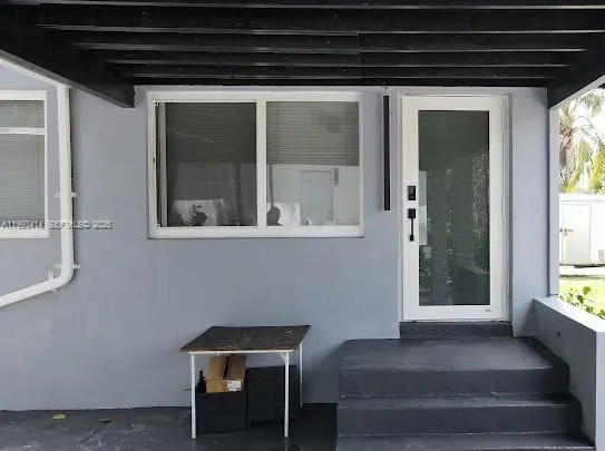 $577,000 | 266 Northeast 162nd Street, Miami, FL 33162