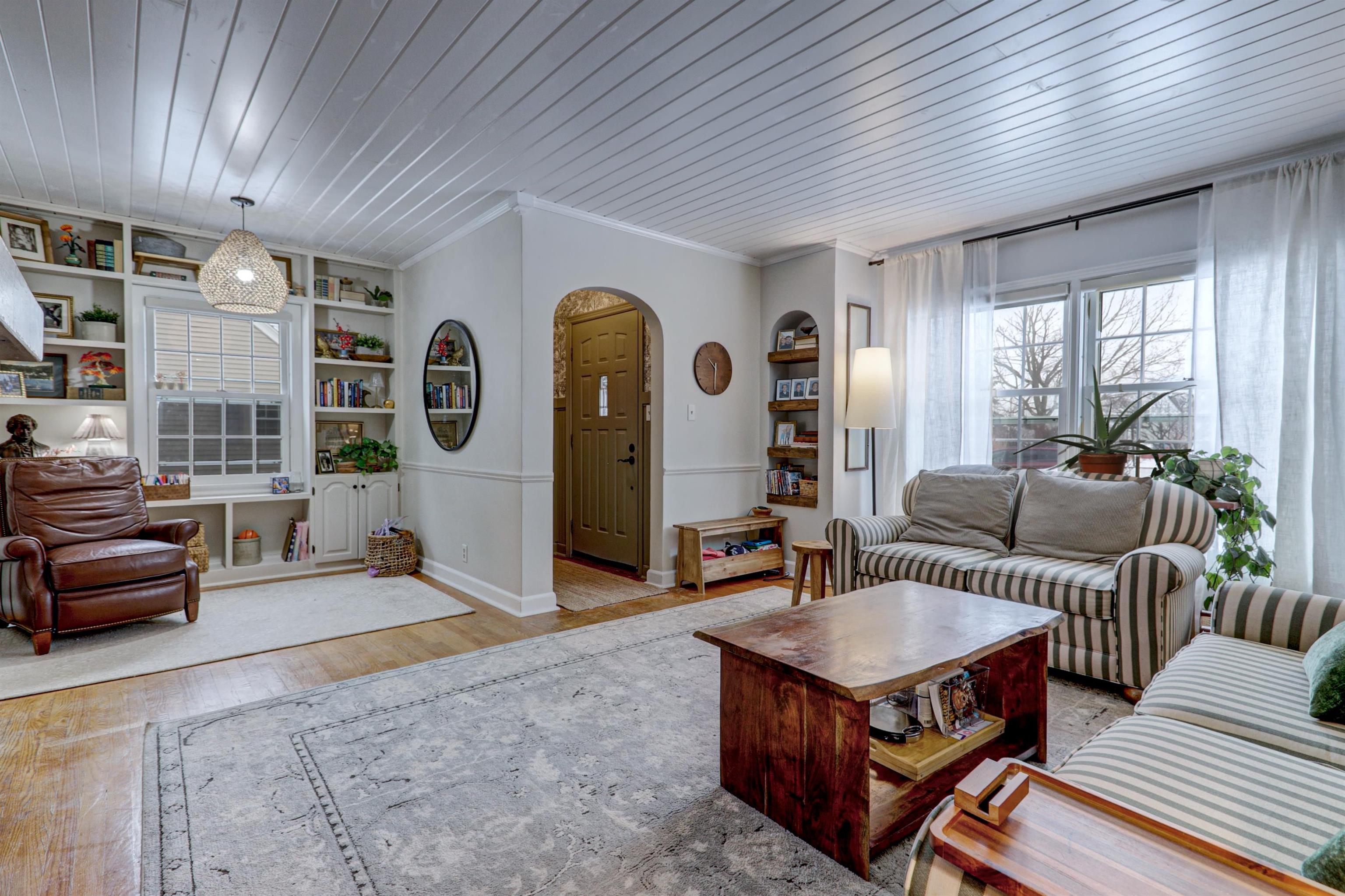 1910 North Lawe Street Appleton, WI 54911 - Photo 15 of 54