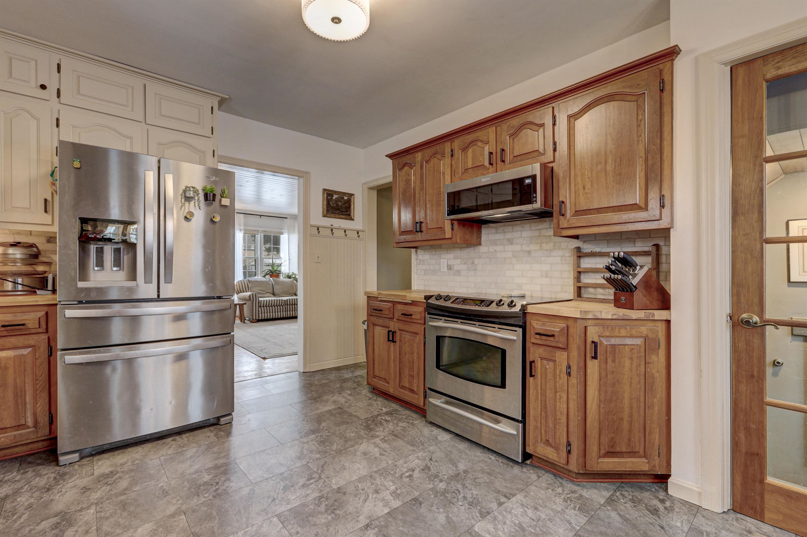 1910 North Lawe Street Appleton, WI 54911 - Photo 19 of 54