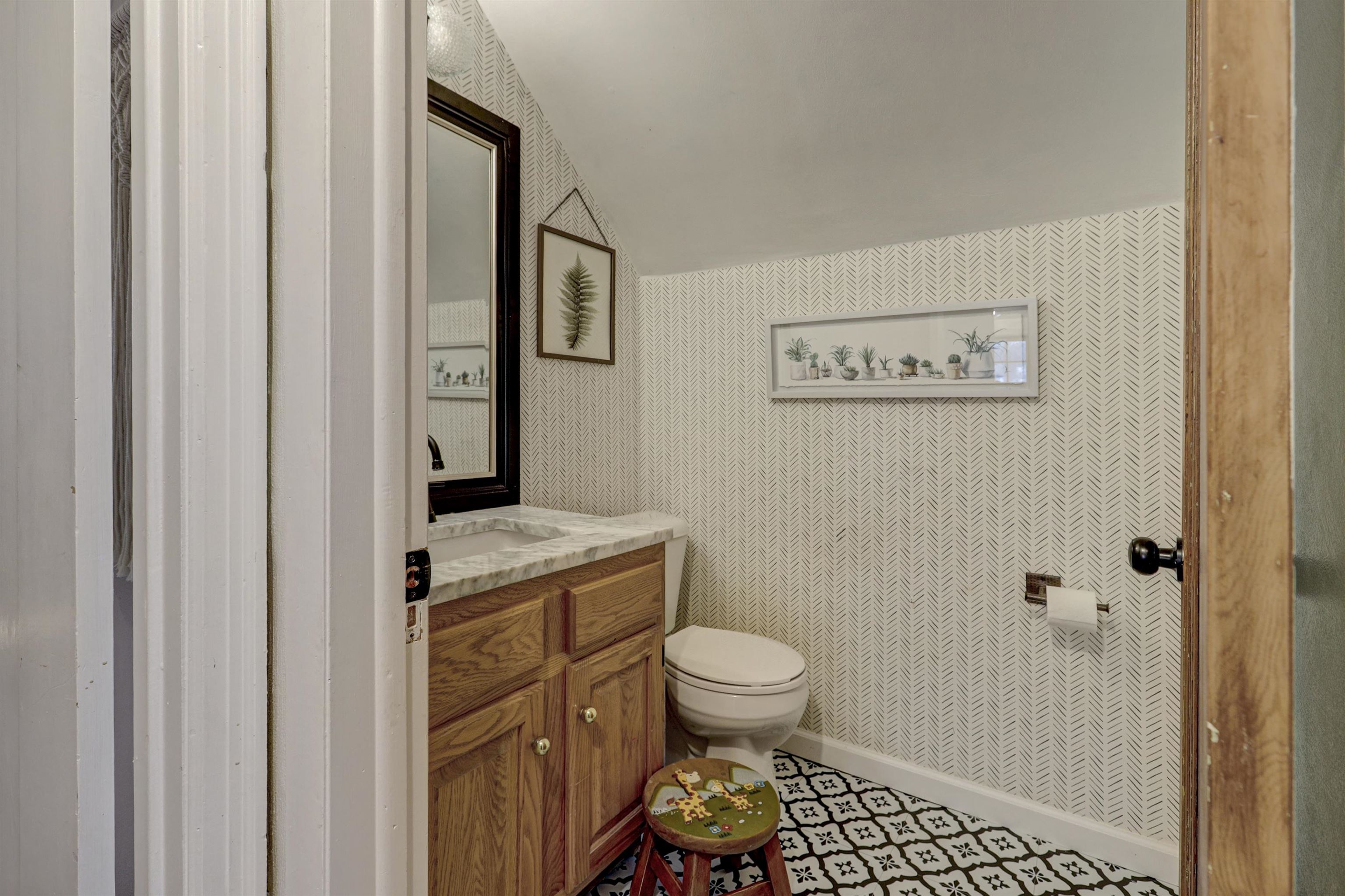 1910 North Lawe Street Appleton, WI 54911 - Photo 28 of 54