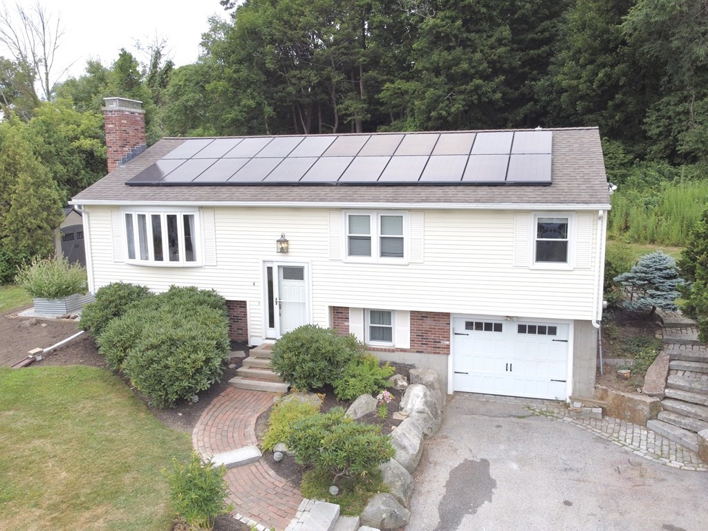 4 Old Farm Road Auburn, MA 01501 - Photo 1 of 13 Gallery Image 1