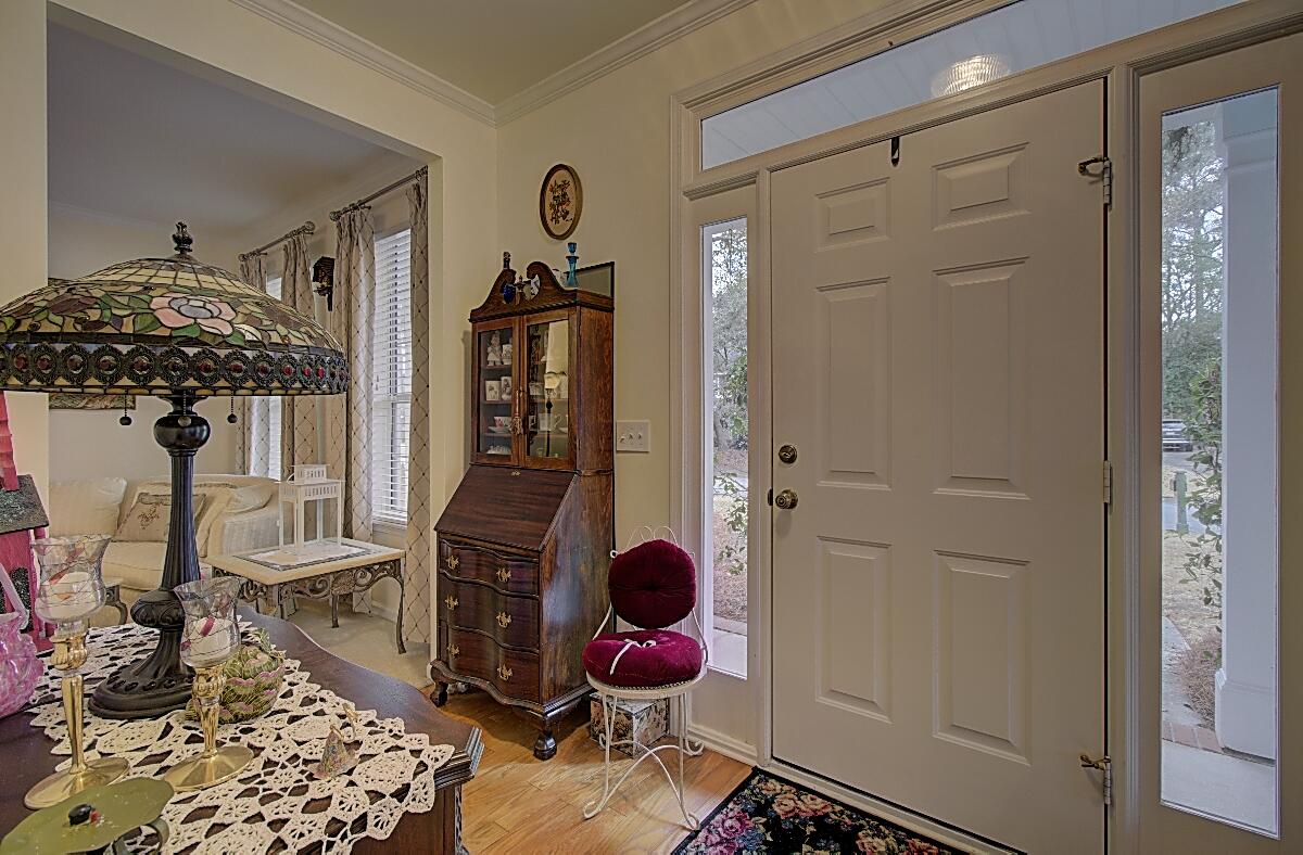 105 Old Course Road Summerville, SC 29485 - Photo 4 of 45 Foyer