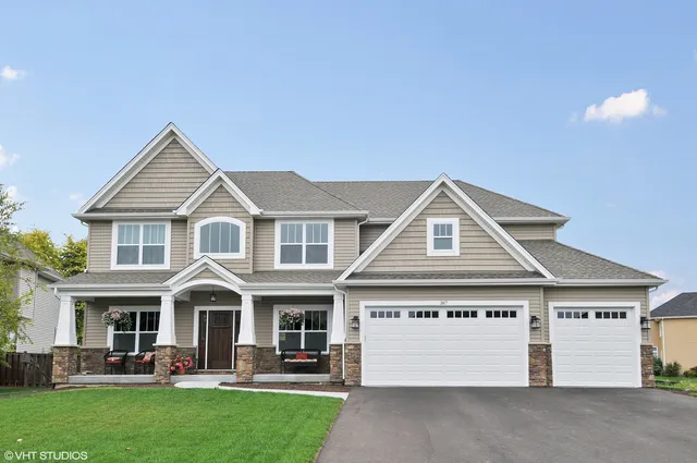$671,900 | 770 Dartmouth Lane, Oswego, IL 60543