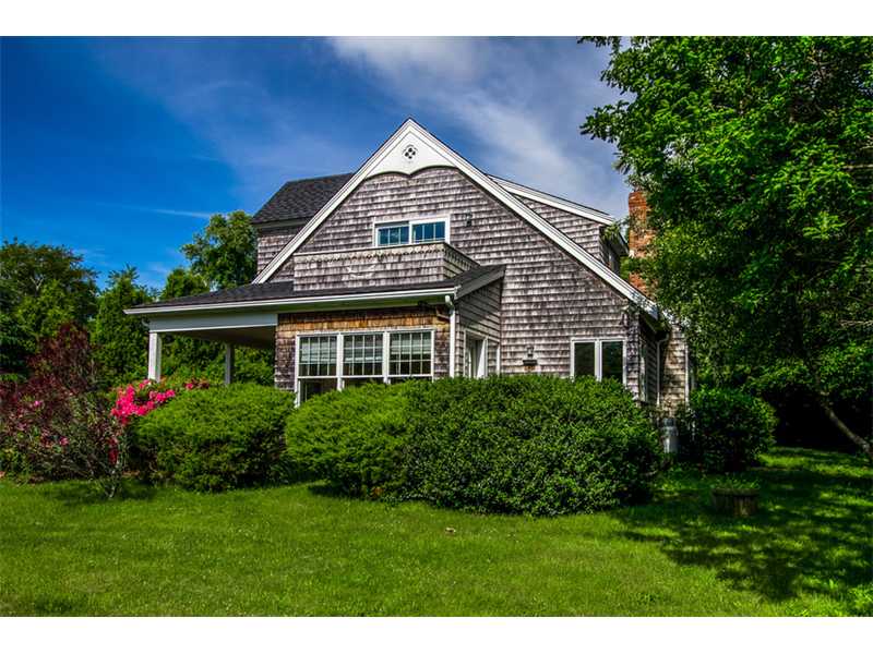 322 Indian Avenue Middletown, RI 02842 - Photo 8 of 24 Exterior Front.