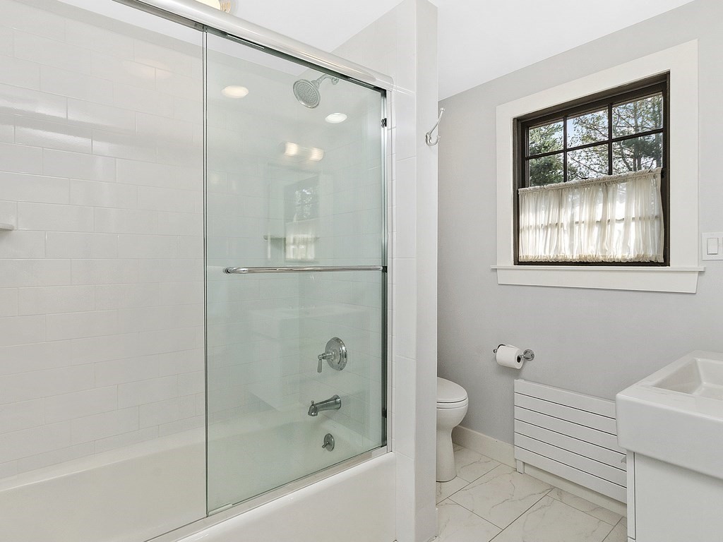 154 Harrington Road Waltham, MA 02452 - Photo 27 of 38 Gallery Image 27