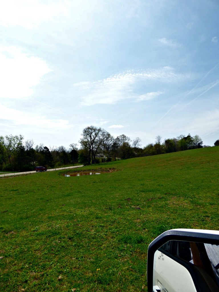3351440 Valley Home Road Dandridge, TN 37725 - Photo 20 of 21 Gallery Image 20