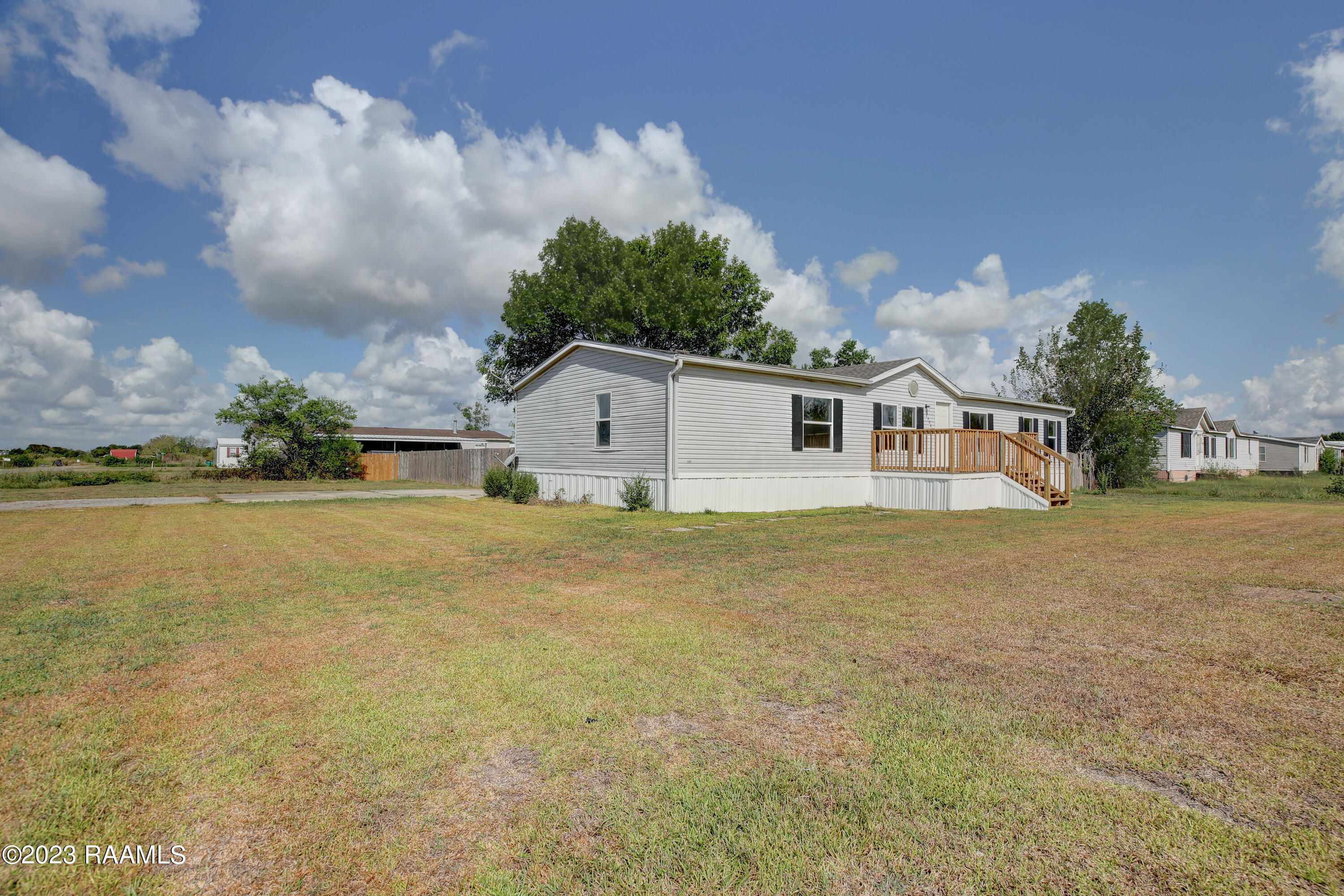 2504 Allen Road Maurice, LA 70555 - Photo 3 of 23 2504Allen-3