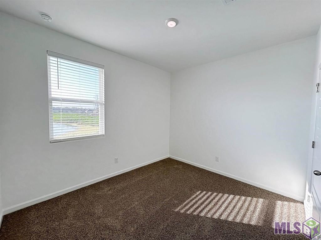 1047 Drago Drive Baton Rouge, LA 70820 - Photo 12 of 20