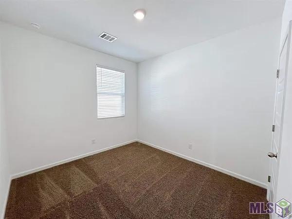 $3,000 | 1047 Drago Drive, Baton Rouge, LA 70820