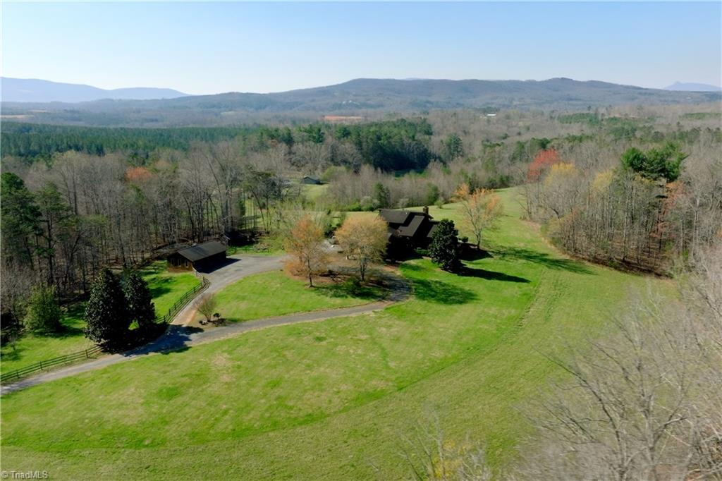 1019 George Road Westfield, NC 27053 - Photo 8 of 28