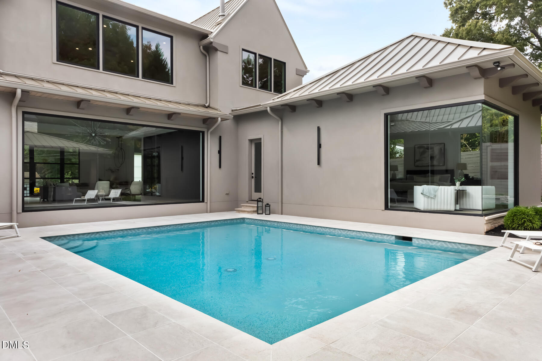 4300 Camelot Drive Raleigh, NC 27609 - Photo 31 of 71 221012_099w