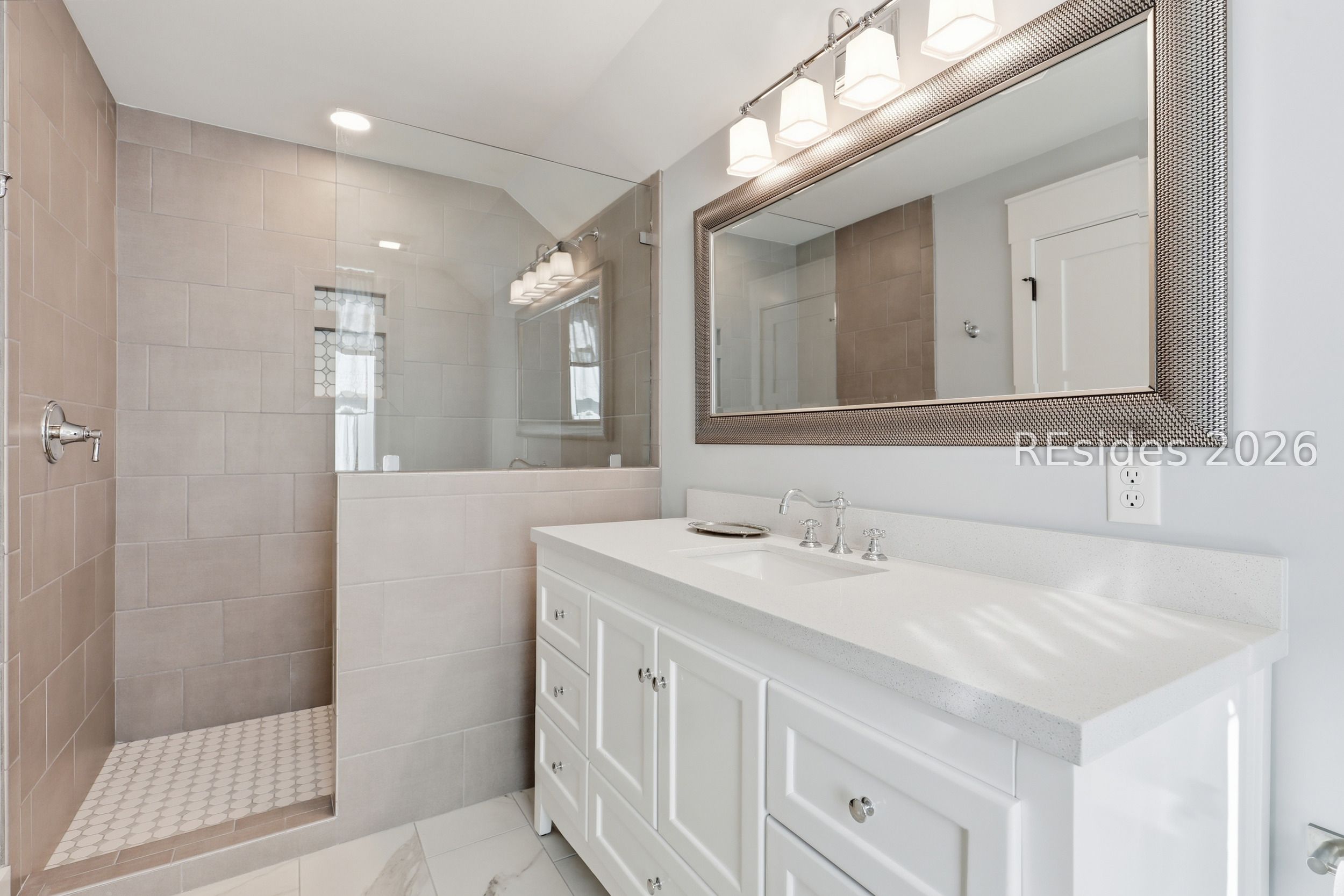 492 Hunters Loop South Hardeeville, SC 29927 - Photo 40 of 63 Guest Bath