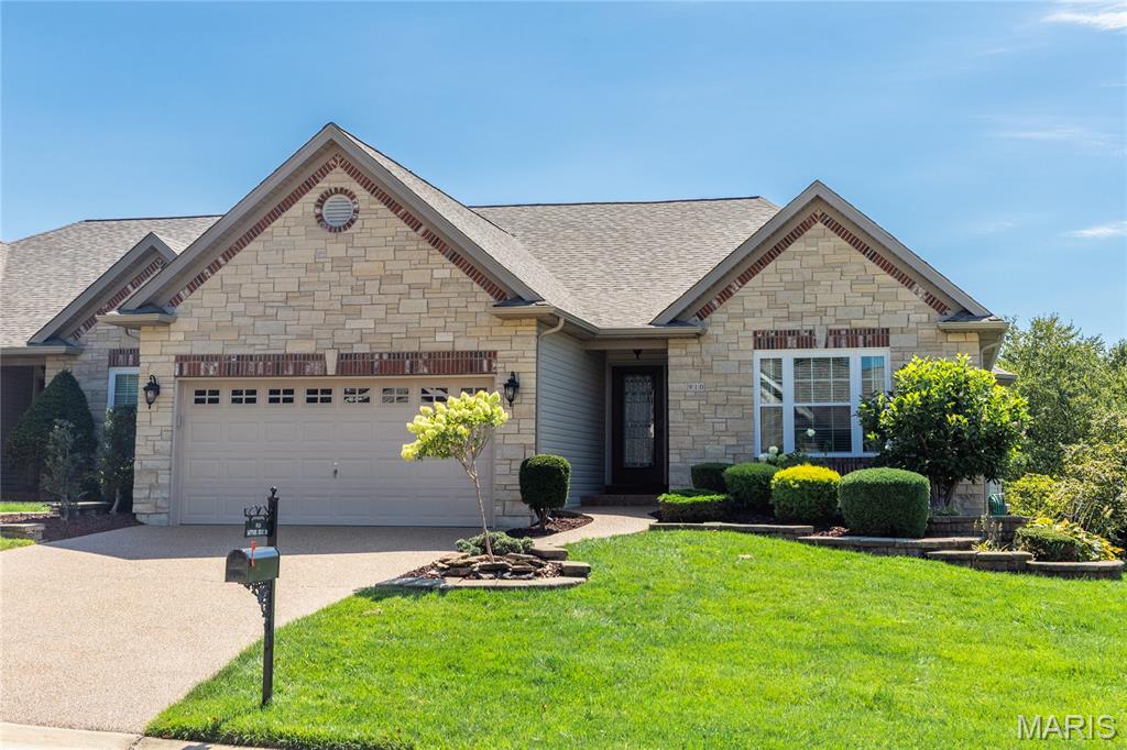 910 Daffodil Ridge Drive O'Fallon, MO 63366 - Photo 1 of 40 Gallery Image 1