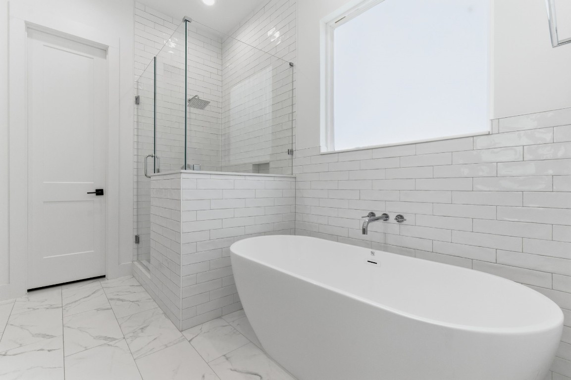 1005 Walton Street Houston, TX 77009 - Photo 17 of 36