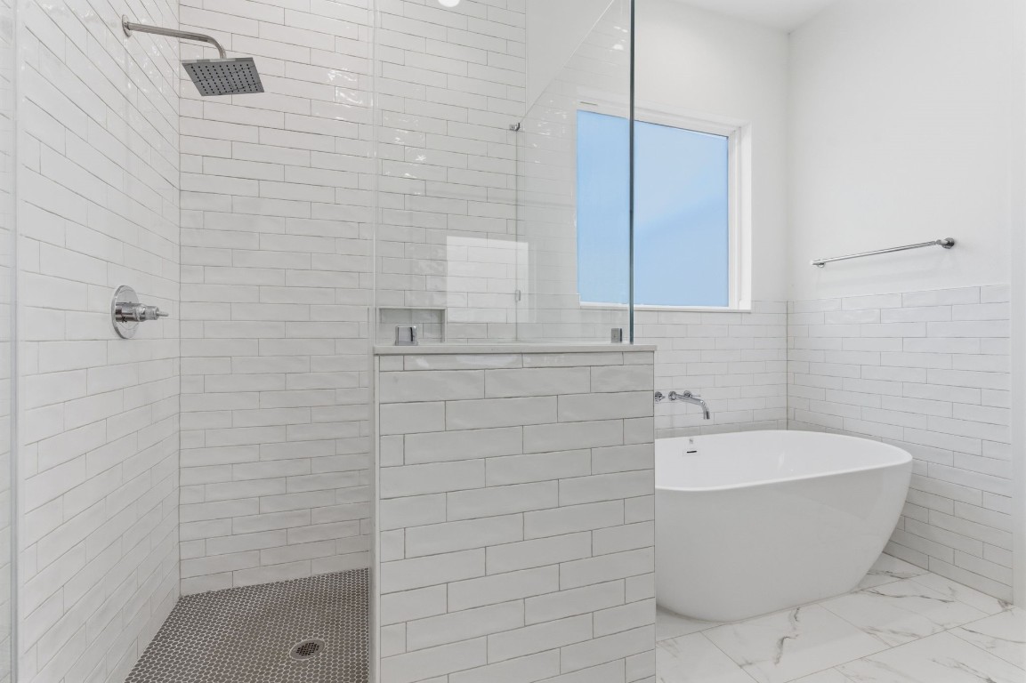 1005 Walton Street Houston, TX 77009 - Photo 18 of 36