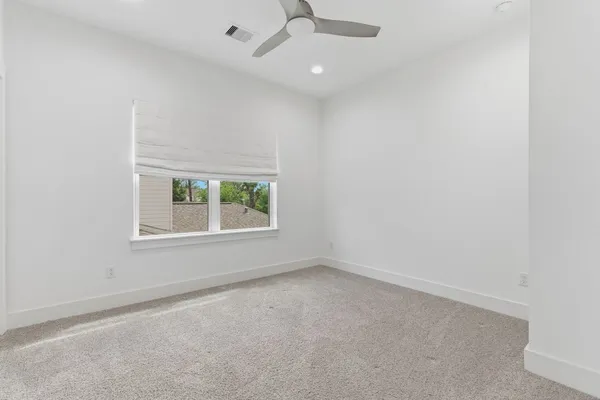 $899,000 | 1005 Walton Street, Houston, TX 77009