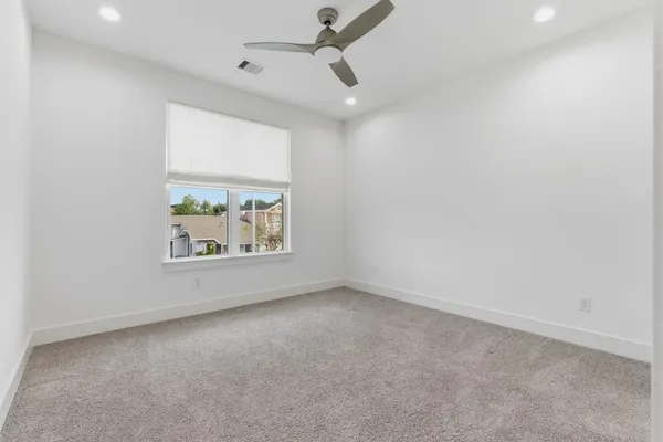 $899,000 | 1005 Walton Street, Houston, TX 77009