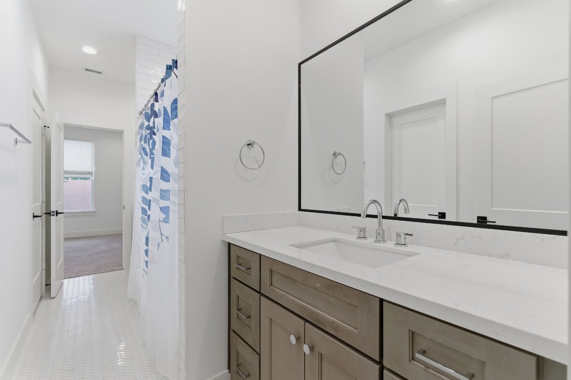 1005 Walton Street Houston, TX 77009 - Photo 31 of 36