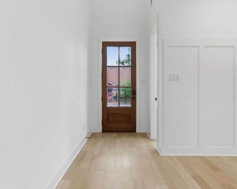 1005 Walton Street Houston, TX 77009 - Photo 4 of 36