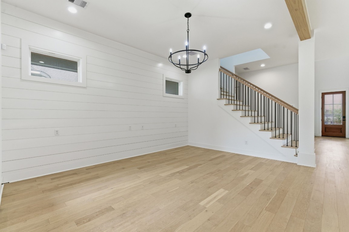 1005 Walton Street Houston, TX 77009 - Photo 9 of 36