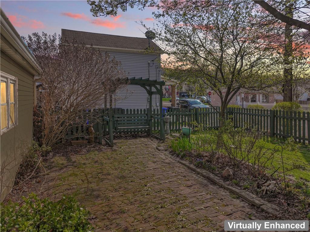 1100 Washington Avenue Monaca, PA 15061 - Photo 16 of 45