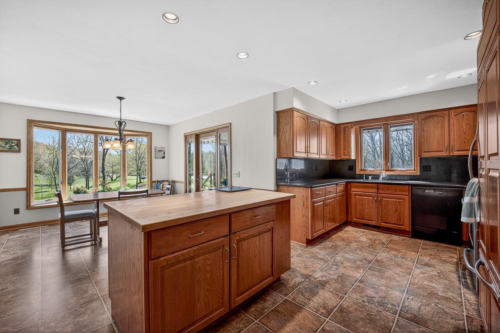 4802 Country Meadows Road Brooklyn, WI 53521 - Photo 24 of 89