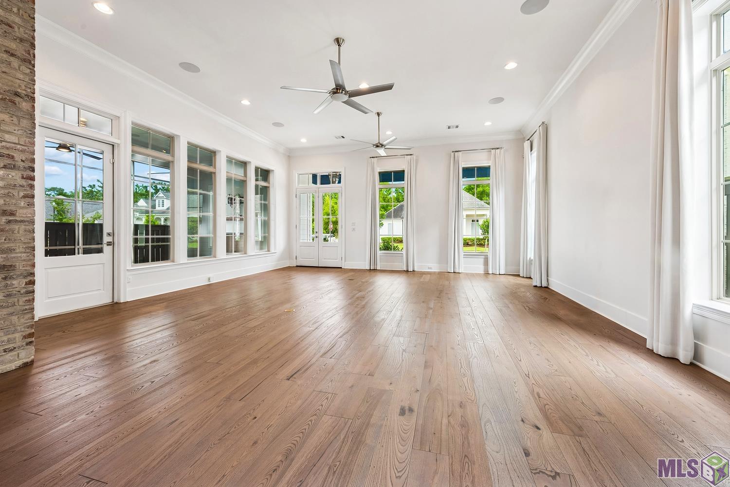 1601 Sugar Cane Baton Rouge, LA 70810 - Photo 3 of 37