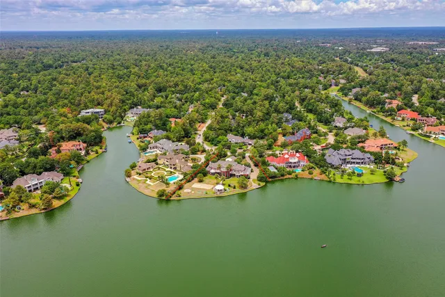 $4,000,000 | 46 South Windsail Place, The Woodlands, TX 77381