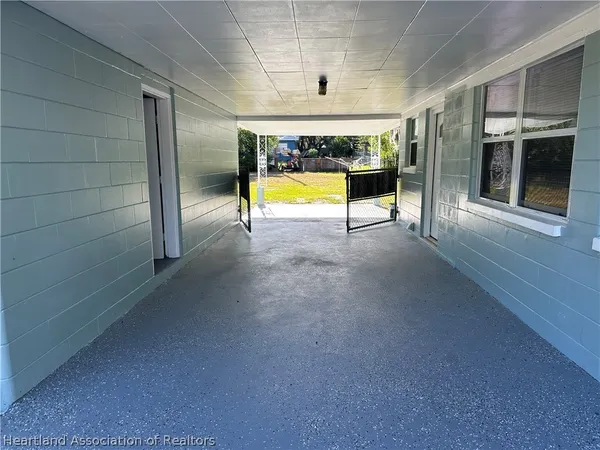 $1,695 | 1327 Hotiyee Avenue, Sebring, FL 33870
