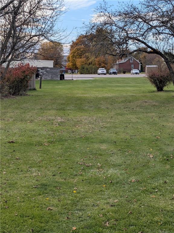 7 7th Street Bessemer, PA 16112 - Photo 20 of 24 a backyard of a house with lots of green space