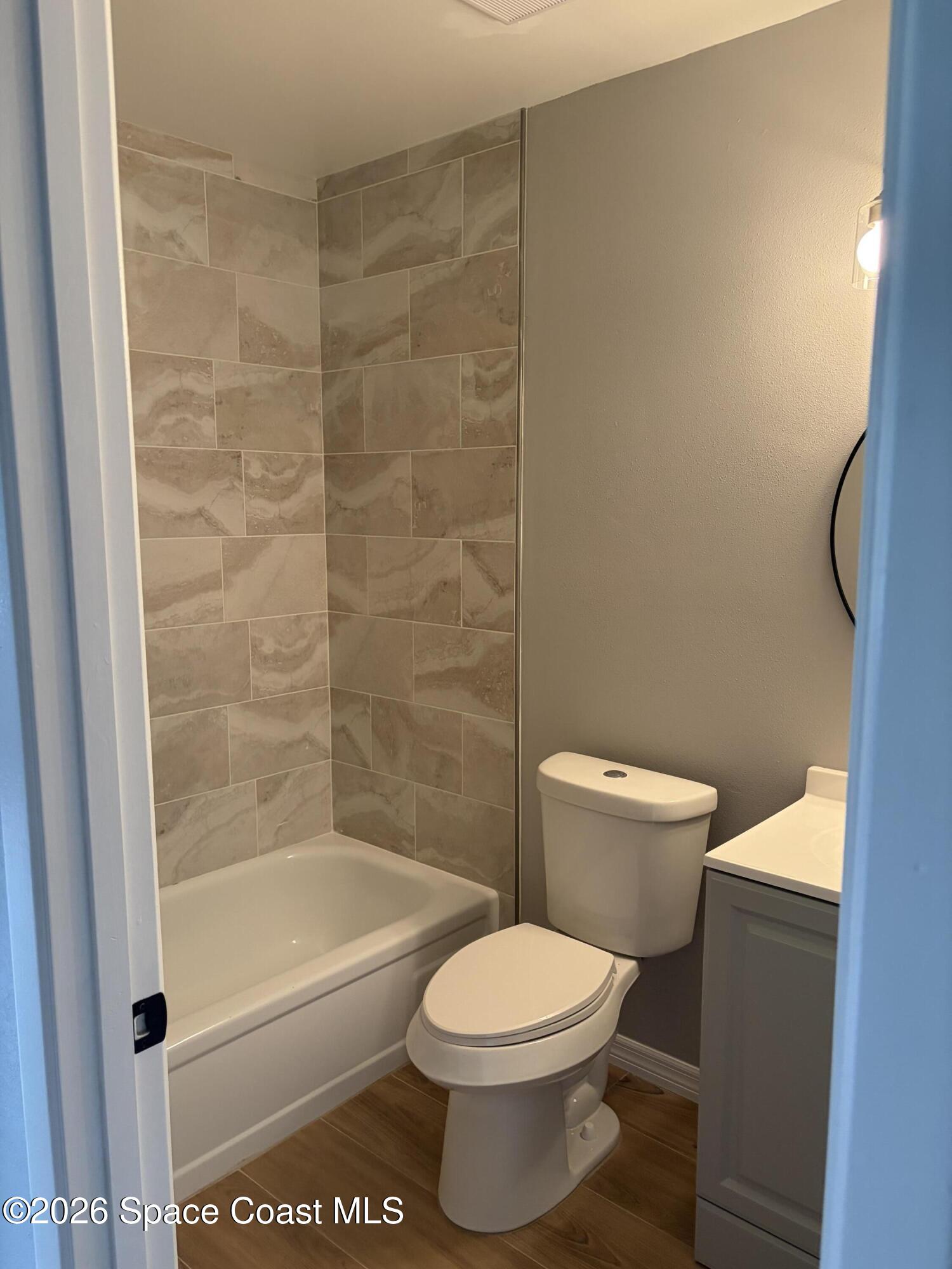 1136 Minnet Court Northeast Palm Bay, FL 32905 - Photo 20 of 31 Guest Bathroom 1 - Copy