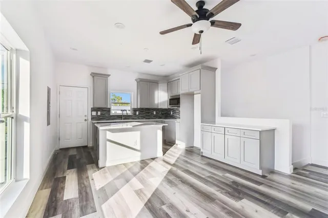 $717,000 | 2313 East Columbus Drive, Tampa, FL 33605