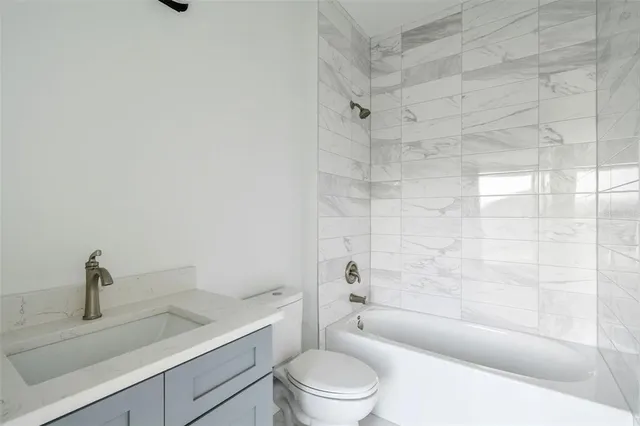 $717,000 | 2313 East Columbus Drive, Tampa, FL 33605