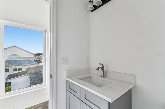 $717,000 | 2313 East Columbus Drive, Tampa, FL 33605