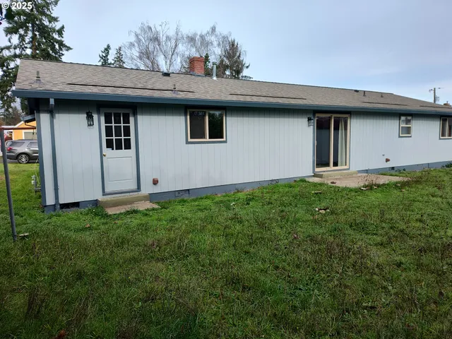 $375,000 | 253 Southeast Polk Street, Willamina, OR 97396