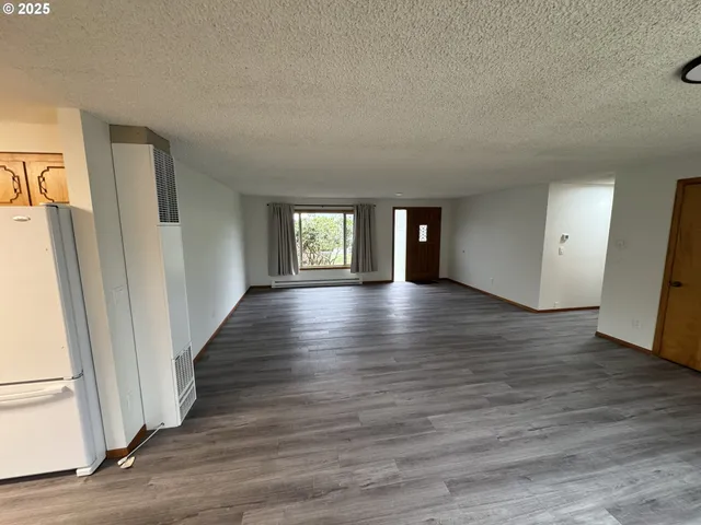 $375,000 | 253 Southeast Polk Street, Willamina, OR 97396